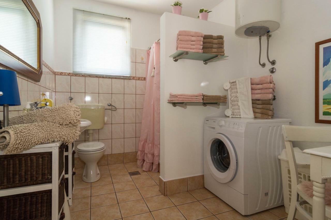 Apartman Felice Starigrad Paklenica Εξωτερικό φωτογραφία